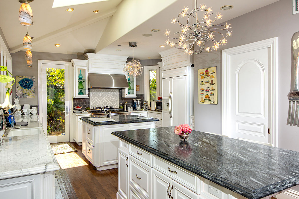 3276 Brookside Lane