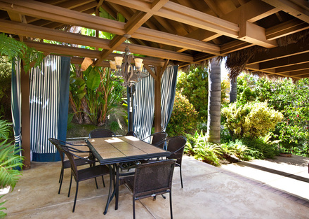 1051 Calle Anacapa