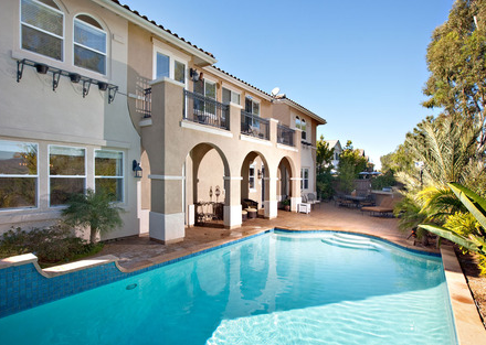 701 Lynwood