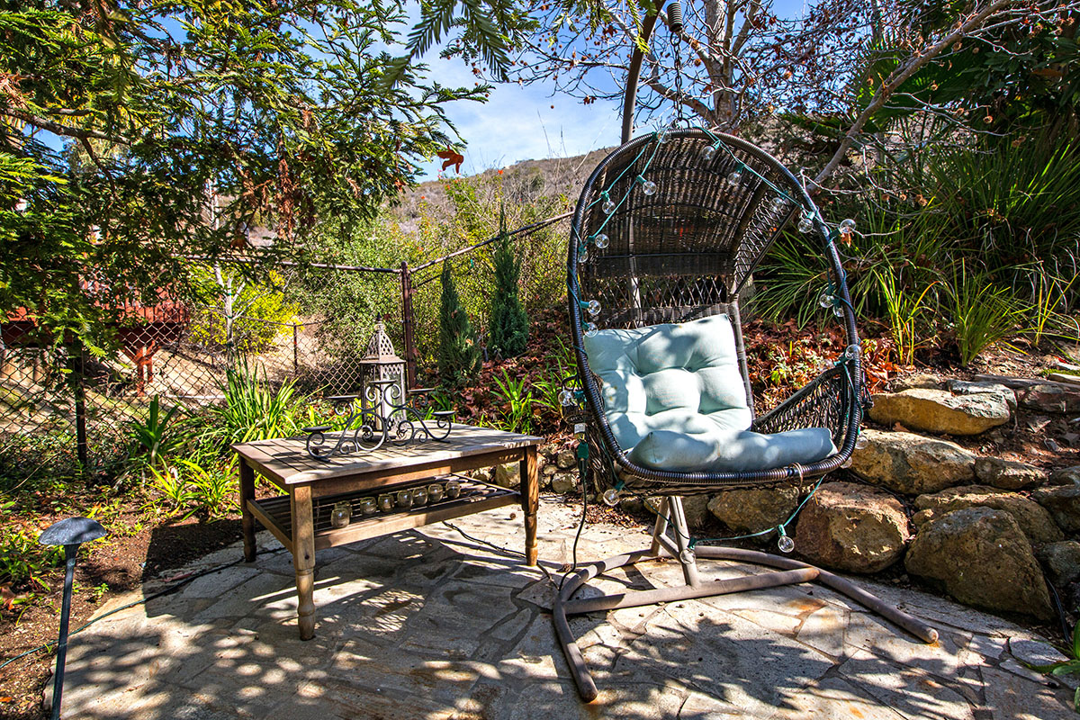 3276 Brookside Lane