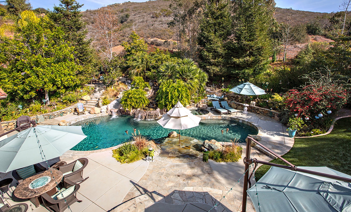 3276 Brookside Lane