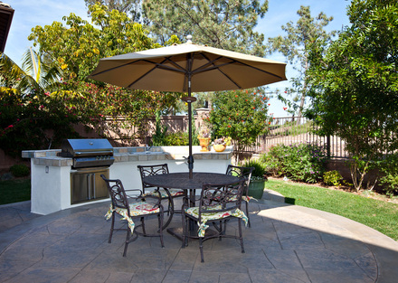 647 Lynwood Dr.