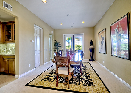 585 Lynwood Dr.
