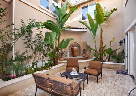 701 Lynwood