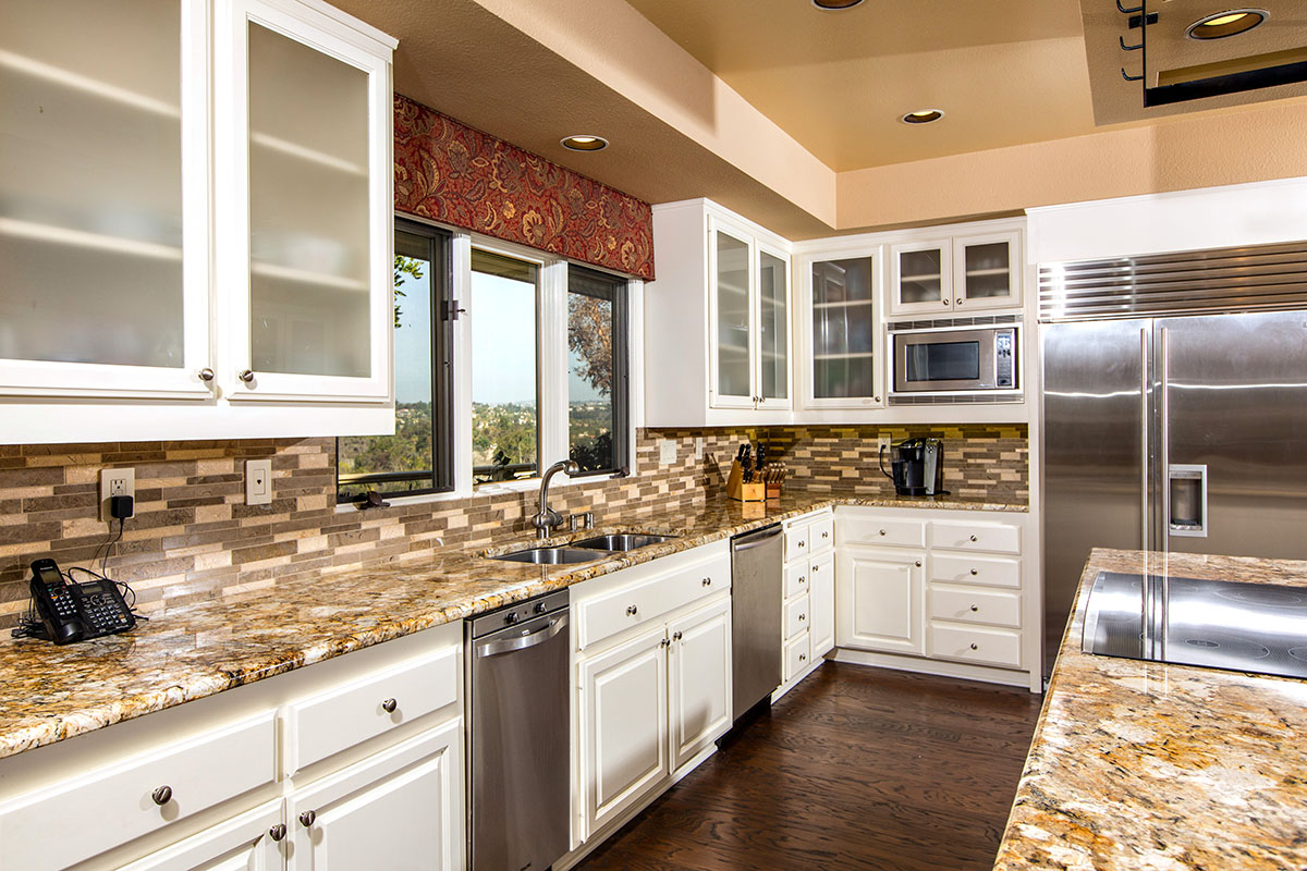 3035 Paseo Cielo