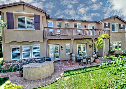 585 Lynwood Dr.