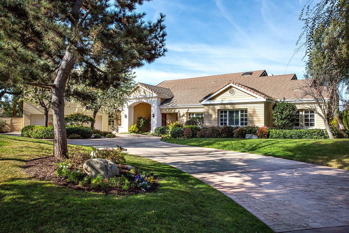 3035 Paseo Cielo