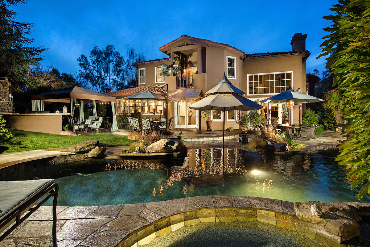 3276 Brookside Lane