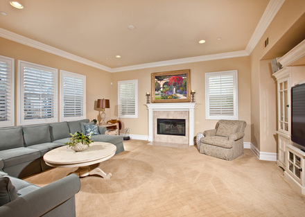 647 Lynwood Dr.