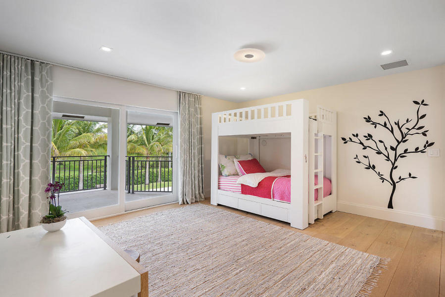 4400 NW 24th Terrace