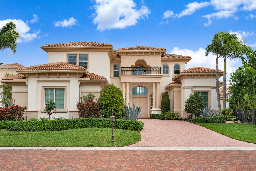17392 Vistancia Circle