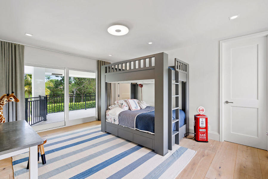 4400 NW 24th Terrace