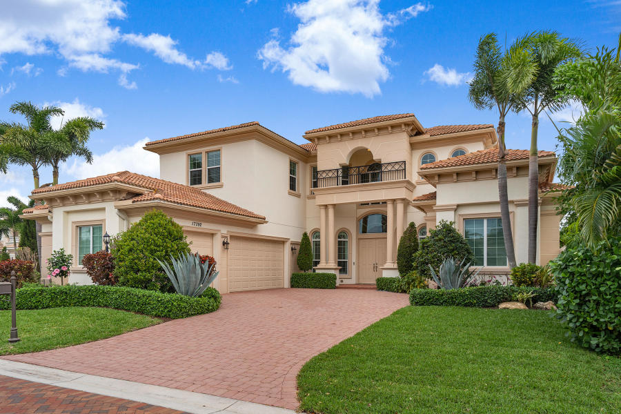 17392 Vistancia Circle