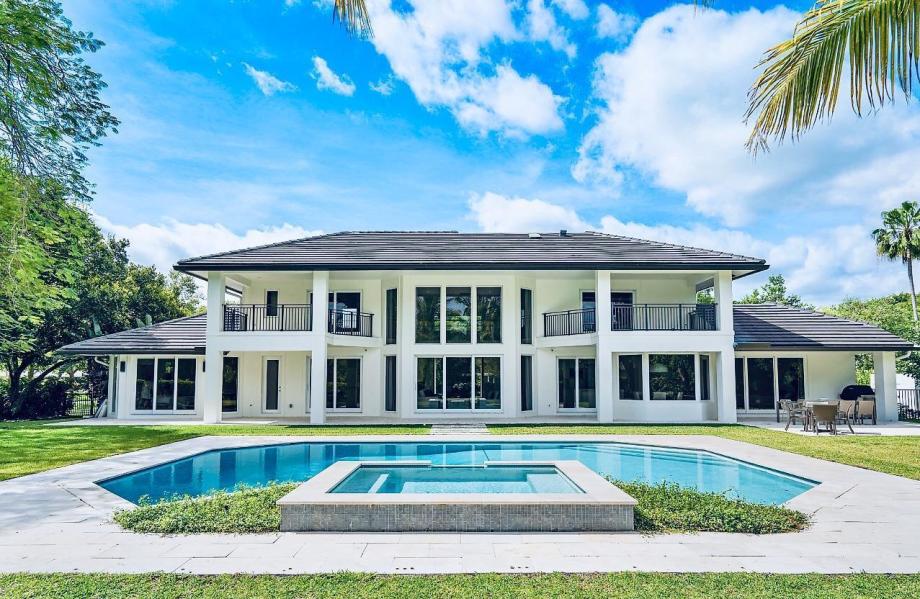 4400 NW 24th Terrace