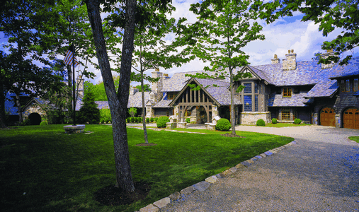Sagee Manor