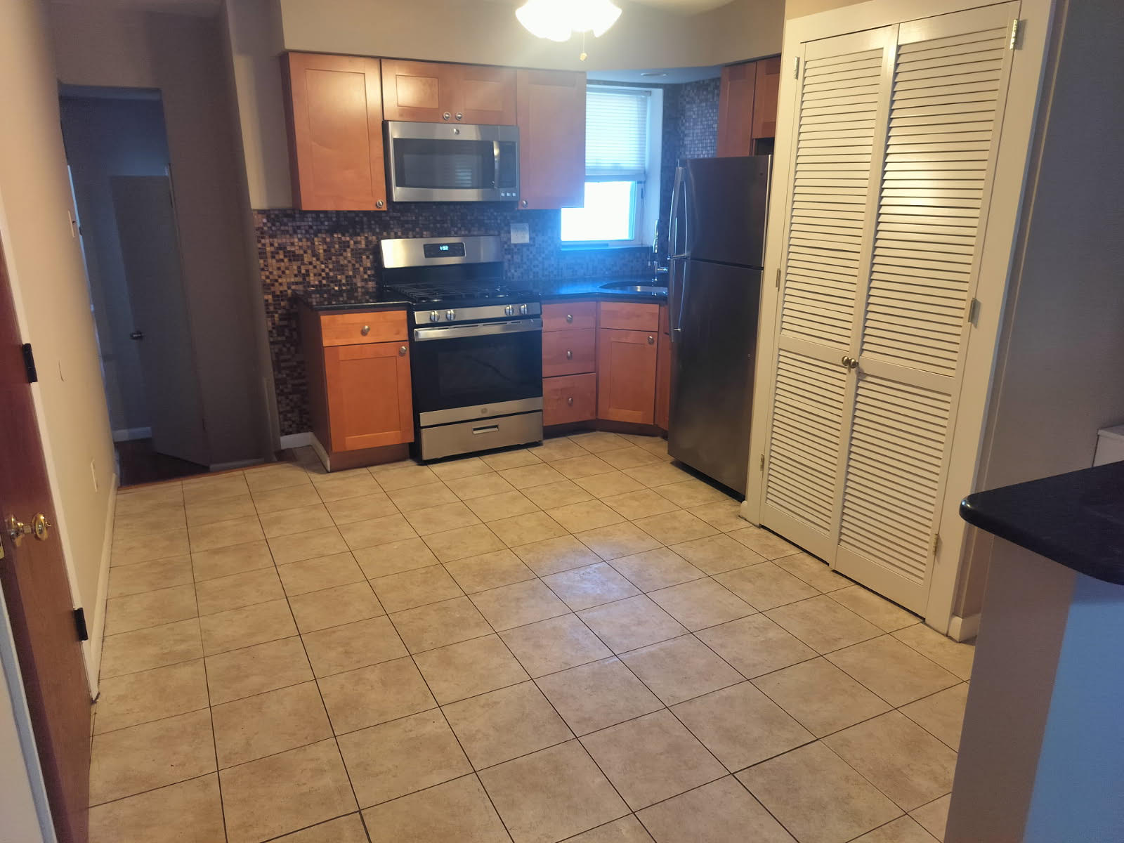 1622 E. Passyunk Ave 2