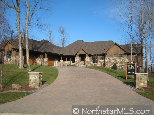 27720 Virginia Cove
