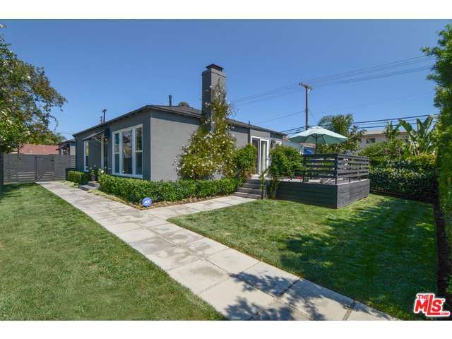2328 Penmar Avenue