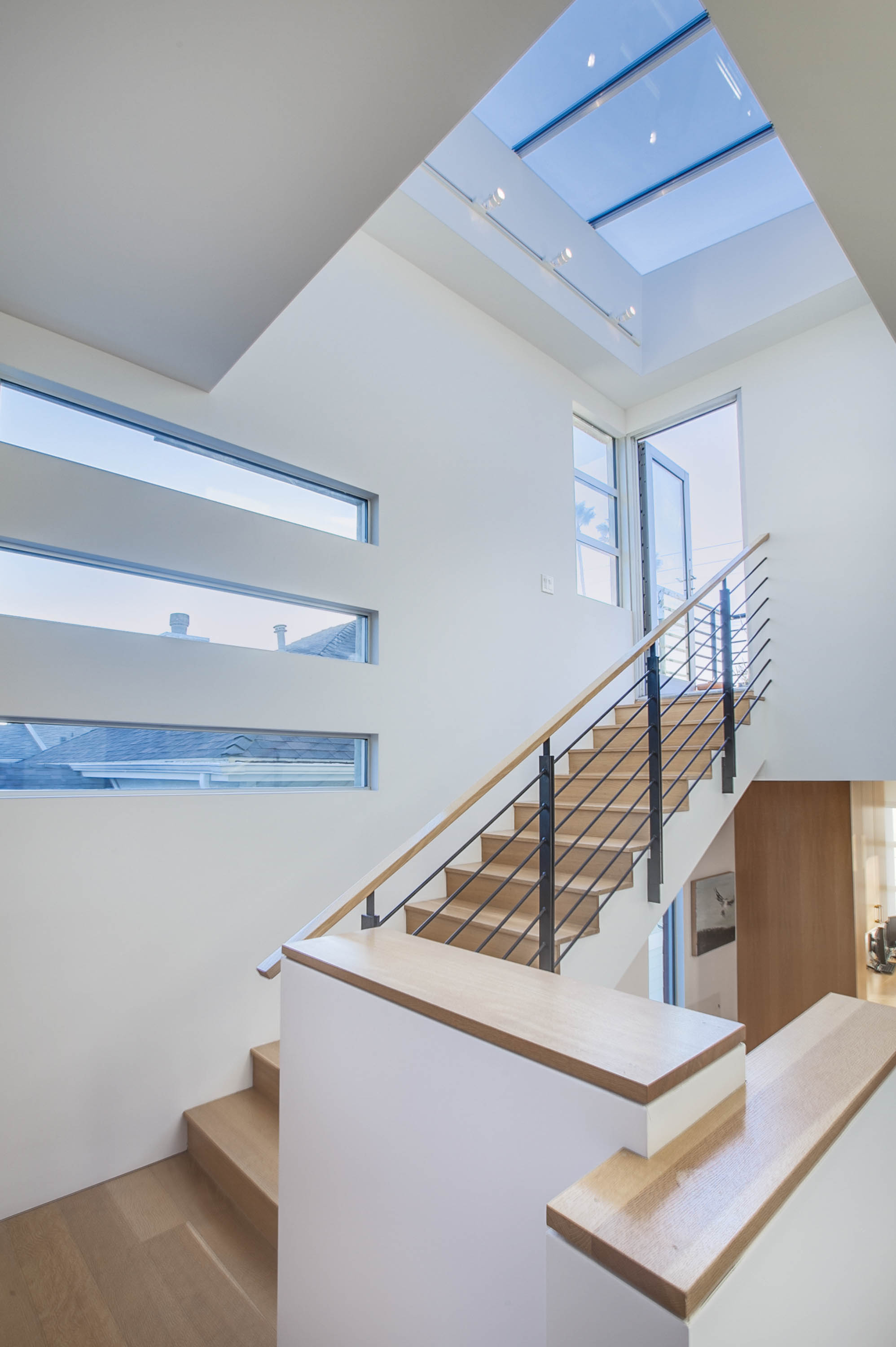 813 Amoroso Place