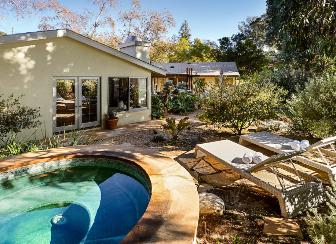 1017 Maroney Lane