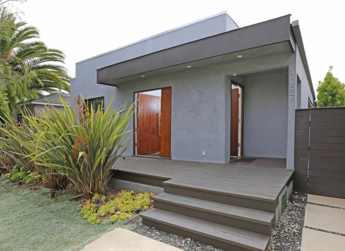 1097 Palms