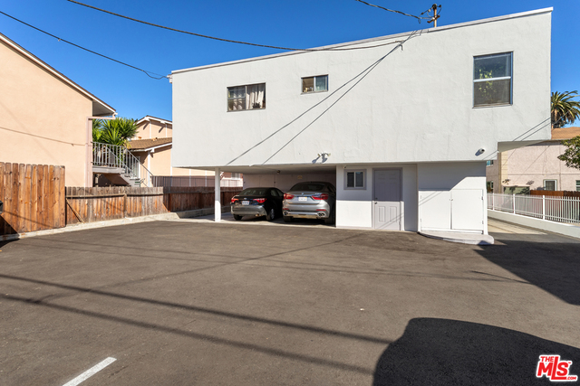 4061 Lafayette Place