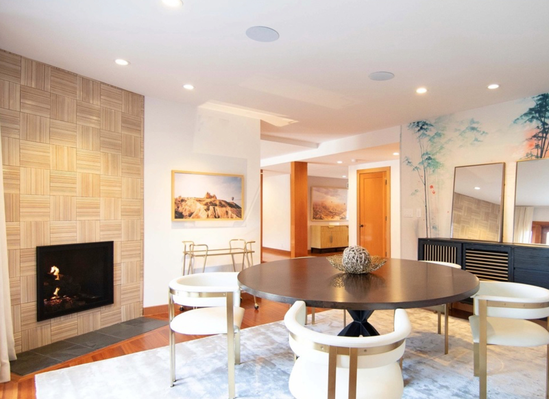 3329 Club Drive