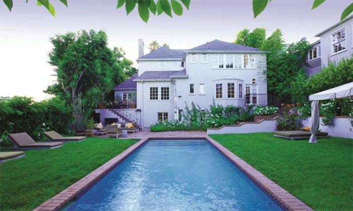 1118  N. Wetherly Drive