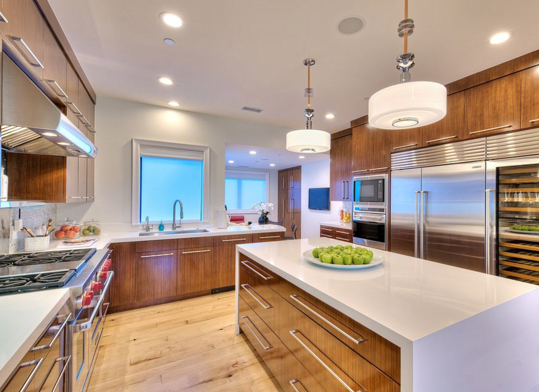 1136 Marilyn Drive