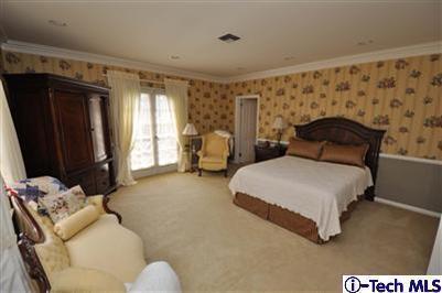 Exquisite Roland Coate Estate