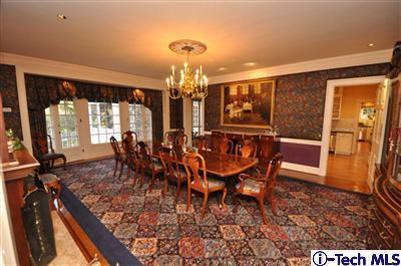Exquisite Roland Coate Estate