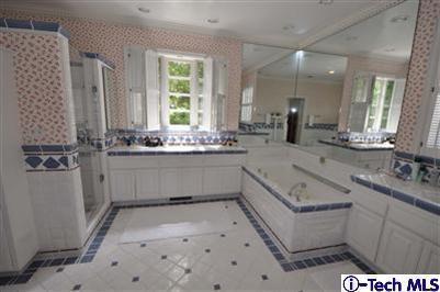 Exquisite Roland Coate Estate
