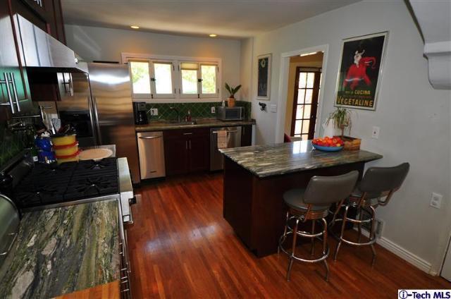 Exquisite Roland Coate Estate