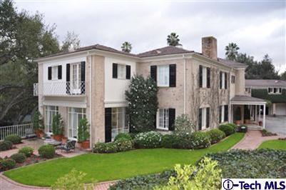 Exquisite Roland Coate Estate