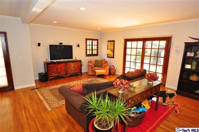 Exquisite Roland Coate Estate