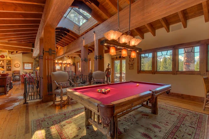 115 Creekview Court
