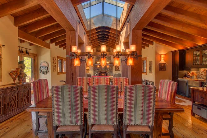 115 Creekview Court