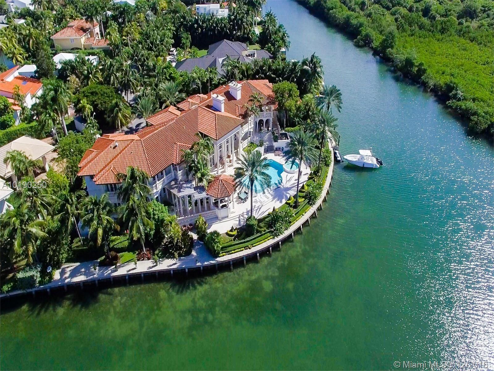 260 Cape Florida Dr