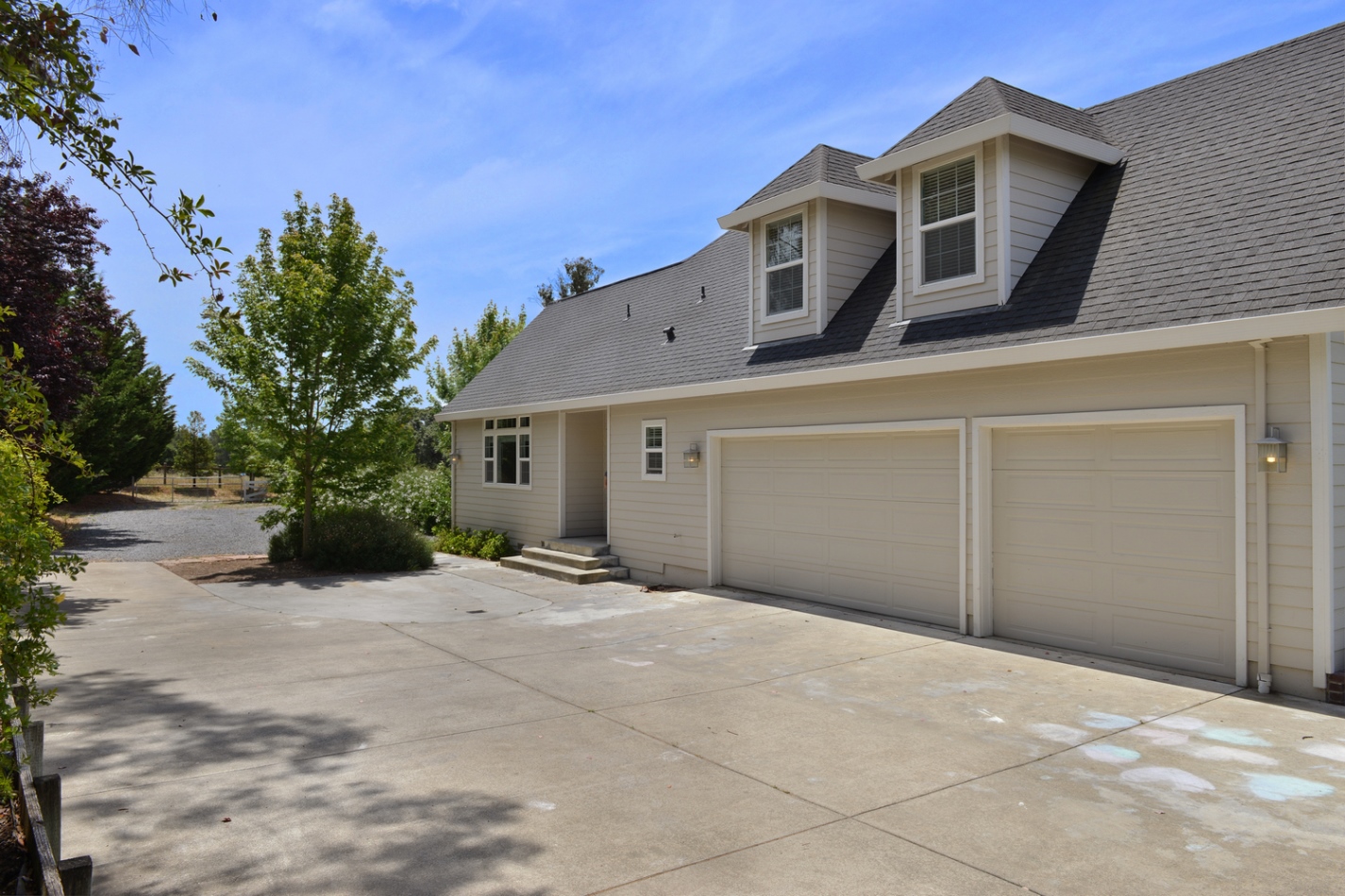 151 Harris Hills Dr.