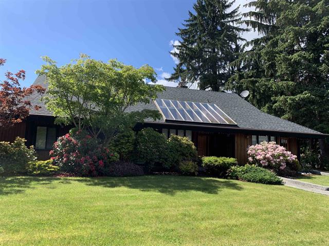 6219 Sechelt Inlet Road