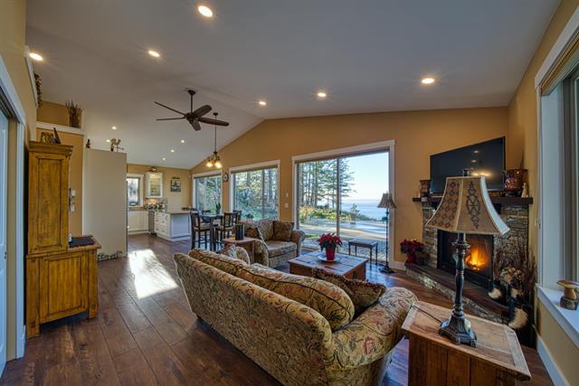 10991 Sunshine Coast