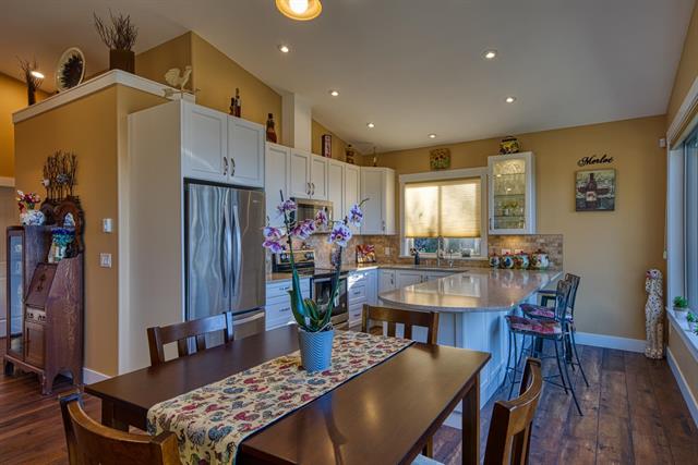 10991 Sunshine Coast