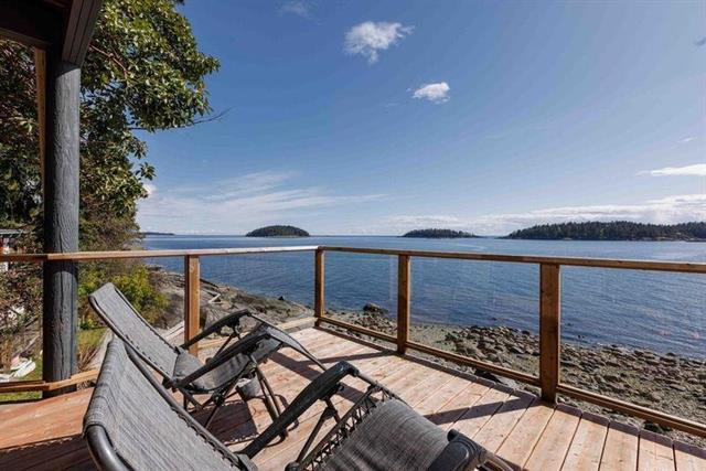 6643 Sunshine Coast Highway