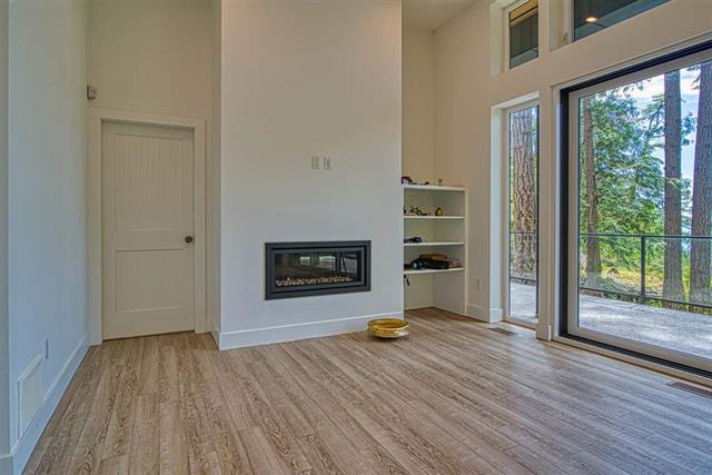 6043 Coracle Drive