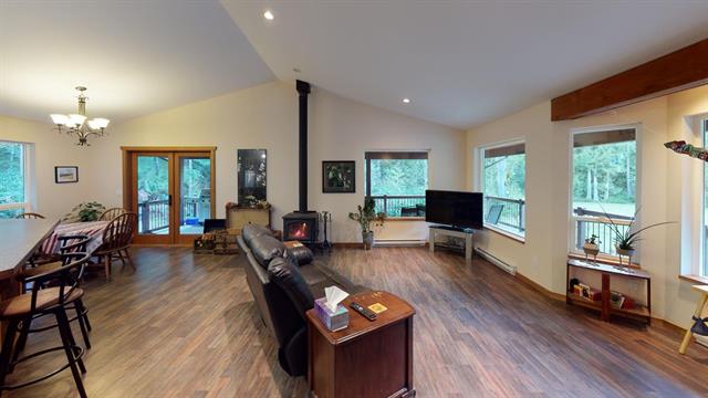 6139 Reeves Road