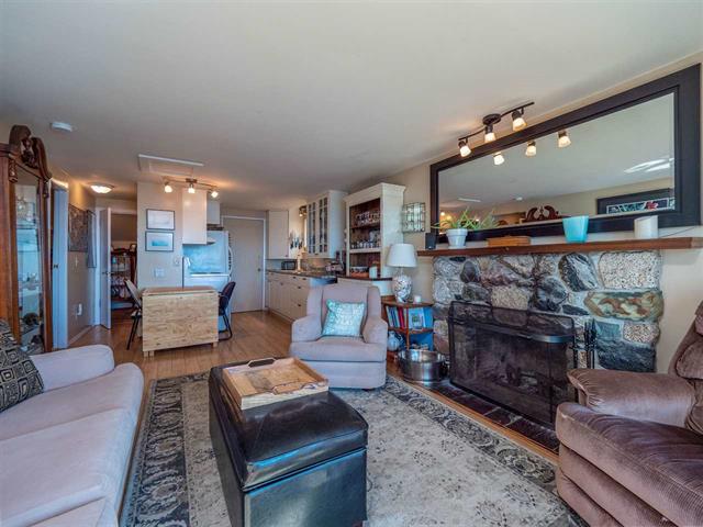 6837-6839 Sunshine Coast Hwy