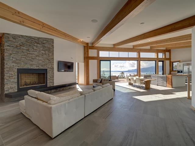 10706 Wood Bay Ridge Road