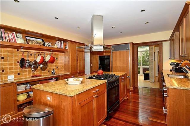6129 Shady Oak Lane