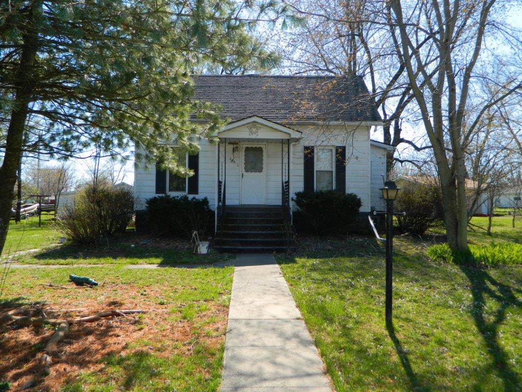 14,000 406 Grand Ave Coffeen IL 62017qq Montgomery County Realty