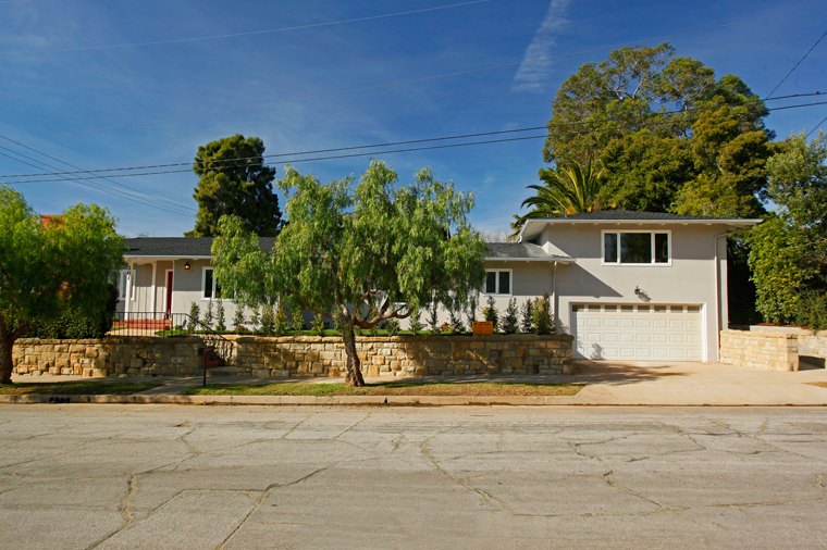 201 E. Pueblo